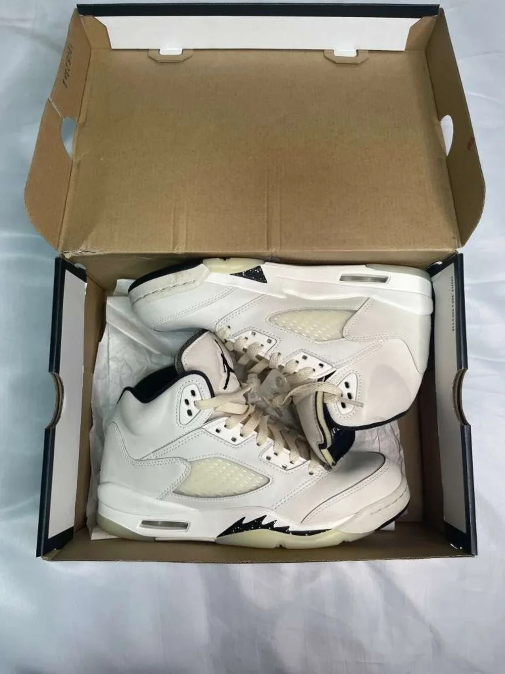 Air Jordan 5 Retro SE GS Sail Black Orewood Brown Size 6Y Youth